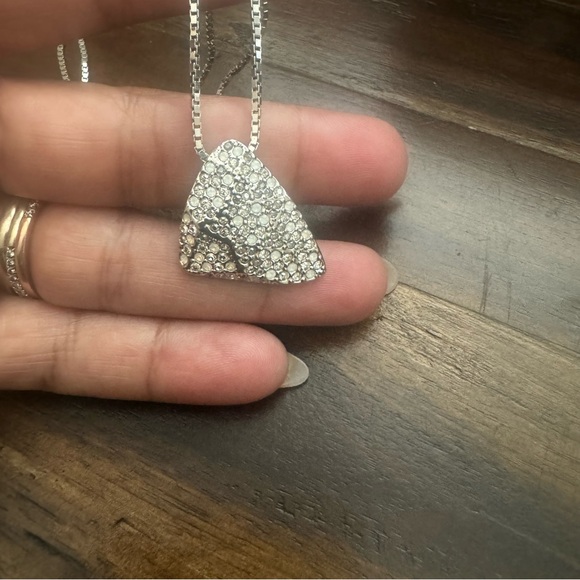 Matching ring and necklace set. - Picture 3 of 11